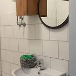 Apartment Livemore24 - 1 In Wlan - Smart-tv - 24-7 Check-in Und Küche *