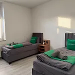 Livemore24 - 1 In Wlan - Smart-tv - 24-7 Check-in Und Küche Apartment Oberhausen (North Rhine-Westphalia)