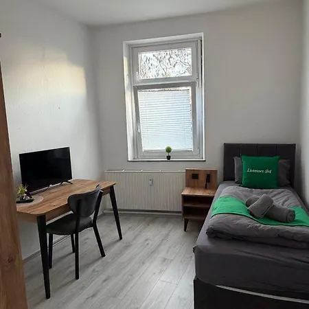 Apartmán Livemore24 - 1 In Wlan - Smart-tv - 24-7 Check-in Und Kueche *