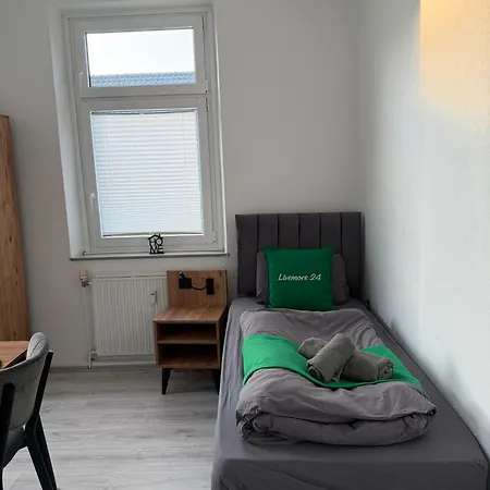 Apartmán Livemore24 - 1 In Wlan - Smart-tv - 24-7 Check-in Und Kueche *